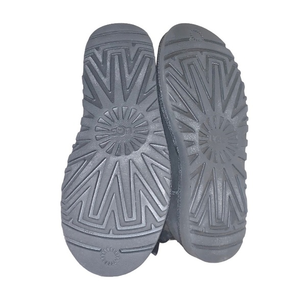 UGG BAILEY BLACK BOW TIE BOOTS WOMEN’s size 6 - Picture 8 of 16